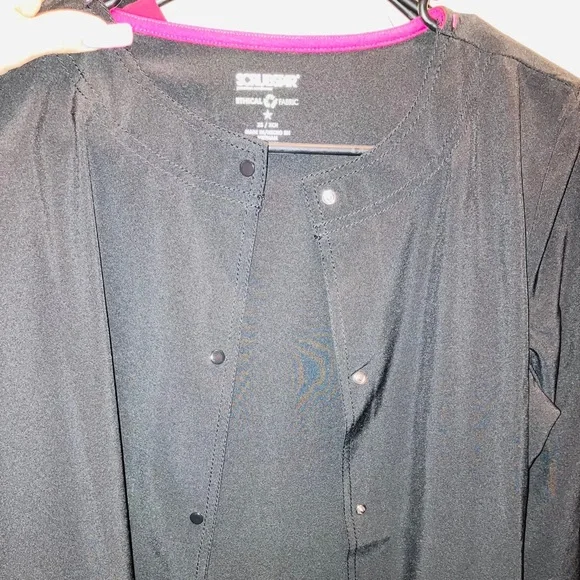 SCRUB TOPS/JACKETS - Picture 12 of 13